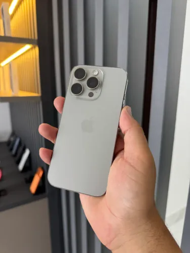 iPhone 16 Pro 128 gigas com garantia