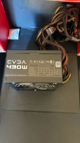 Fonte EVGA 430, 80 Plus