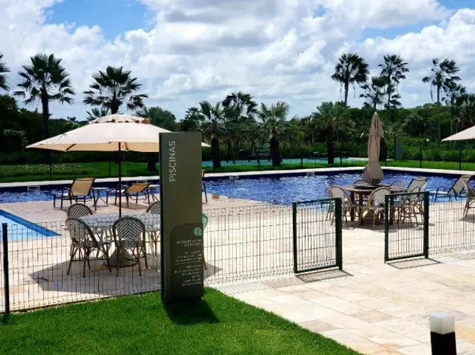 Lotes conjugados prox a praça disponivel a venda no Terras Alphaville Ceará 