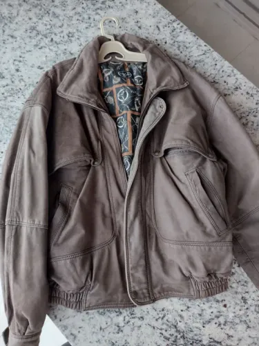 Jaqueta masculina couro genuíno