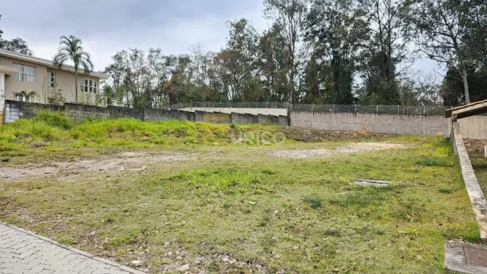 Terreno a venda com 800m - Condomínio Jardim Europa Vinhedo