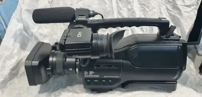 Filmadora Sony Hxr-mc2000 Full Hd Hdmi +case+ 2 Baterias