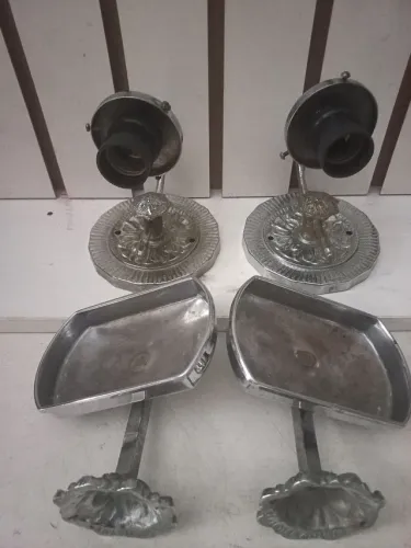 2 luminária parede 2 saboneteira antiga