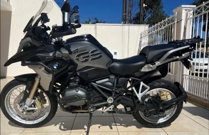 Motocicleta GS1200R TFT