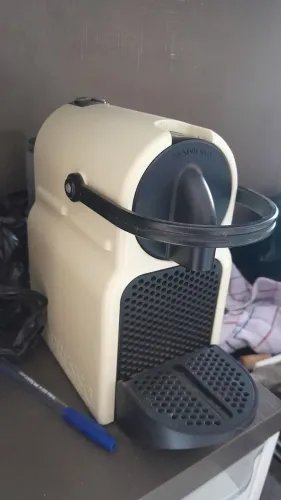 Cafeteira Nespresso para conserto