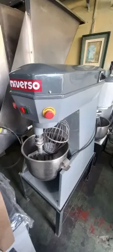 Batedeira Industrial Universo