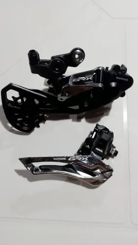 Câmbios Shimano GRX 810 2x11V. Semi-novos