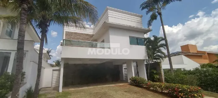 Casa em Condomínio no GAVEA HILL I