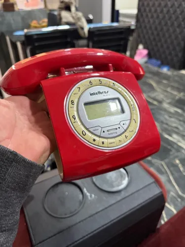 Telefone Decorativo Vermelho Intelbras TC 8312