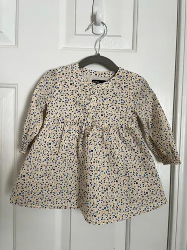 Vestido Floral Baby Gap
