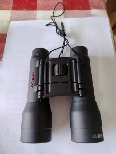 Binóculos portátil Tasco 10 X 32mm
