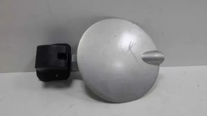 Portinhola Tanque Combustivel Gm Vectra 1997 A 2005  Prata