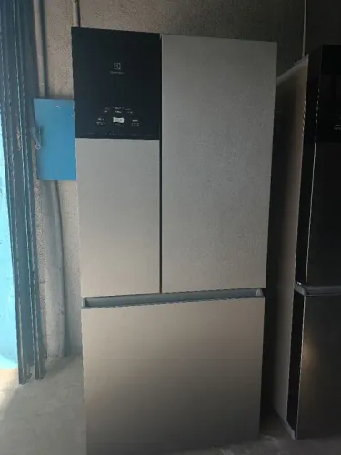 Geladeira Electrolux side by side