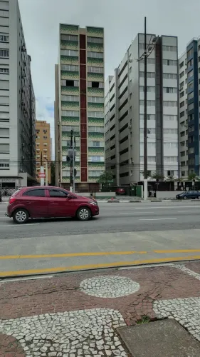 Lindo kit de frente ao Emissário de Santos 