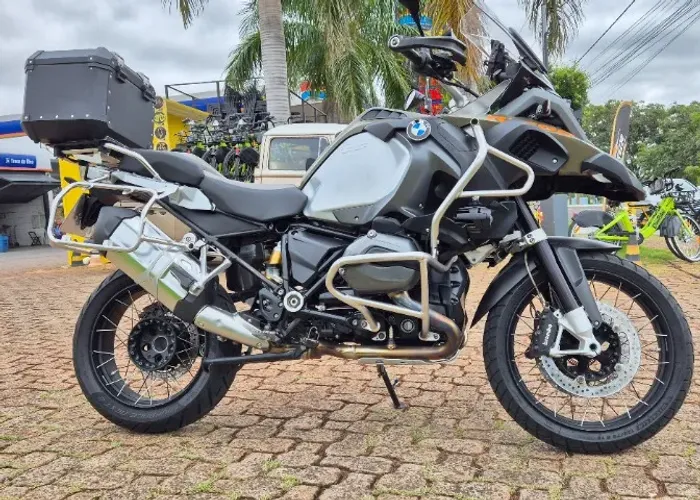 BMW GS 1200R Adventure 2015 toda revisada, pronta para viajar.