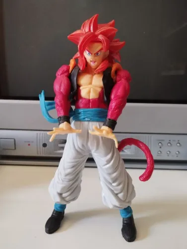 Boneco Arte figure Gogeta
