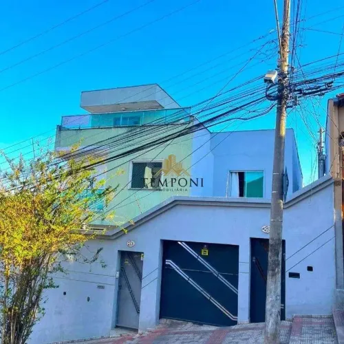 Casa geminada com 3 quartos, 1 suite, 2 vagas de garagem Bairro Dona Clara