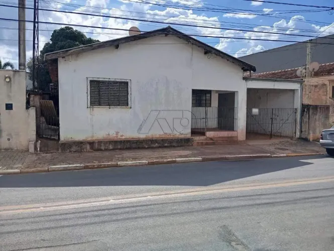 Casa à venda, 3 quartos, 1 vaga, CENTRO - SALTINHO/SP