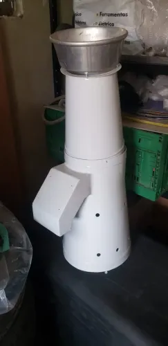 Moinho triturador de pães secos, torrados para produção de farinha de rosca (Padoka Parts)