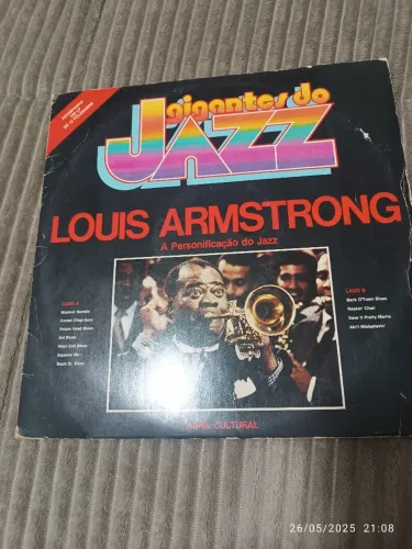 LP Gigantes do Jazz - Louis Armstrong