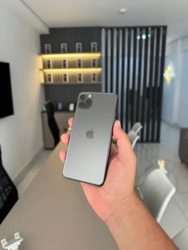 iPhone 11 Pro Max 64 gigas grafite