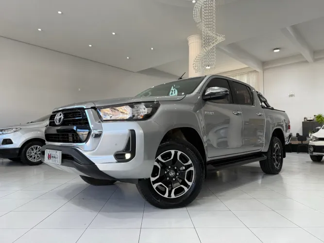 Toyota Hilux CD SRV 4X4 2.8 TDI Diesel Aut. 2021