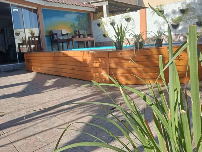 Casa no laranjal com piscina