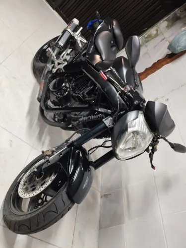 GT250 com duplo disco dianteiro 