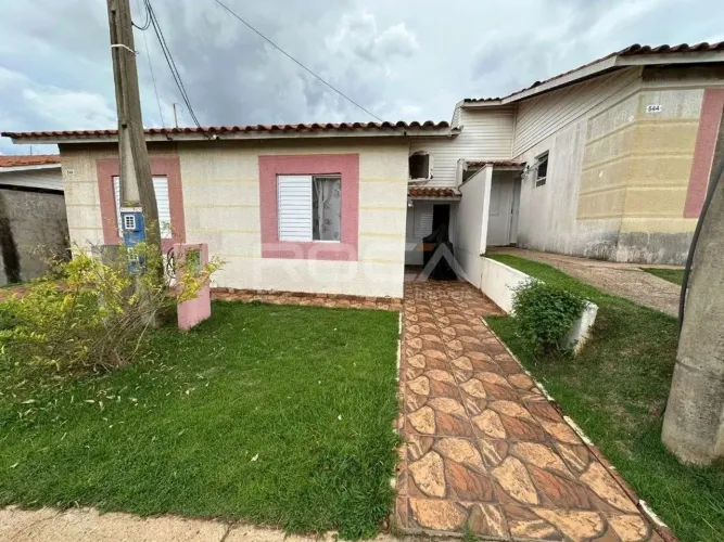 Casa à venda em condomínio Moradas 2 São Carlos, 3 dormitórios e churrasqueira!