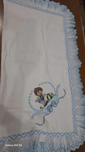 Manta bordada  flanela  para bebê 