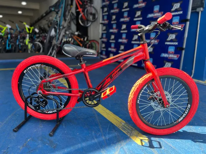 Bicicleta ZT3 aro 20 Vermelha com marcha e freios a disco