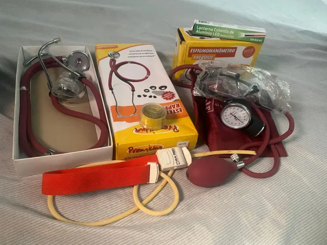 Kit de técnico de enfermagem