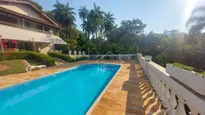 Casa à venda no Condomínio Santa Fé - Vinhedo/SP