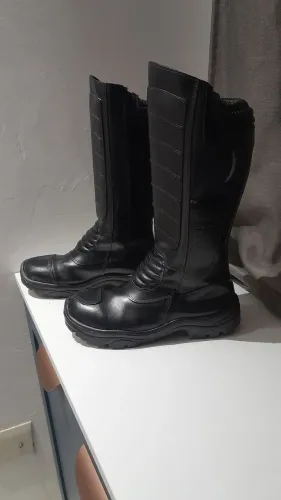 Botas de Couro Masculinas Preta