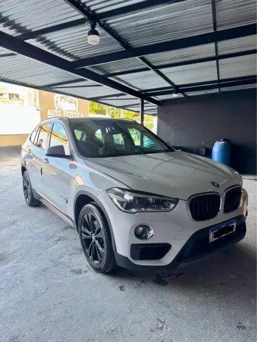 BMW X1 2018 Sport Flex (Multimídia de 10?)