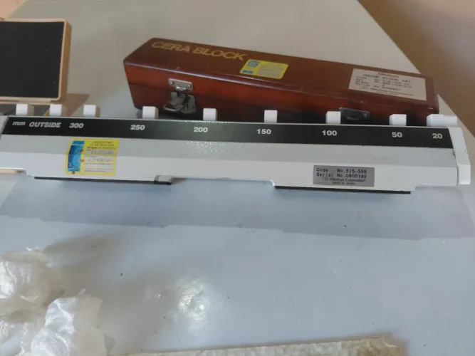 Instrumentos padrão de medição dimensional