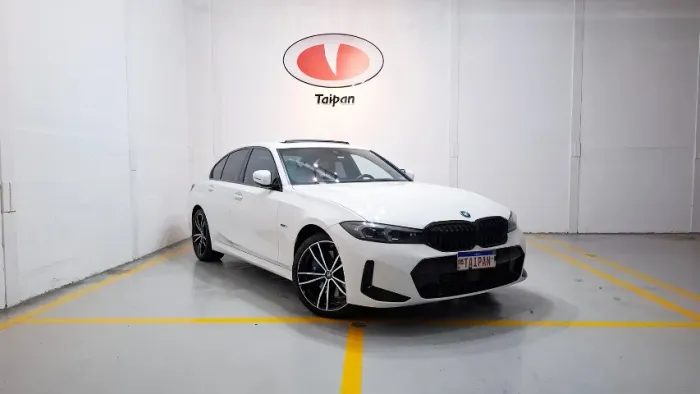 BMW 330E M Sport 2.0 Turbo Híbrido AU 2023