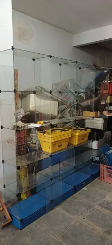 Vende-se prateleira de vidro blindex