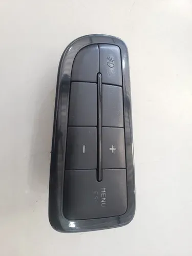 Botão Do Farol De Milha E Menu Esq Fiat Linea 2011 8685