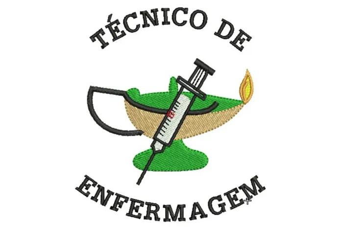 Técnico de enfermagem com experiência a mais de 15 anos.