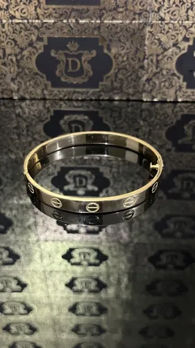 Bracelete em Ouro 18K LIQUIDANDO!