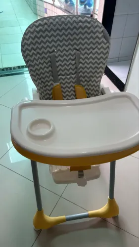 CADEIRA ALIMENTAÇÃO