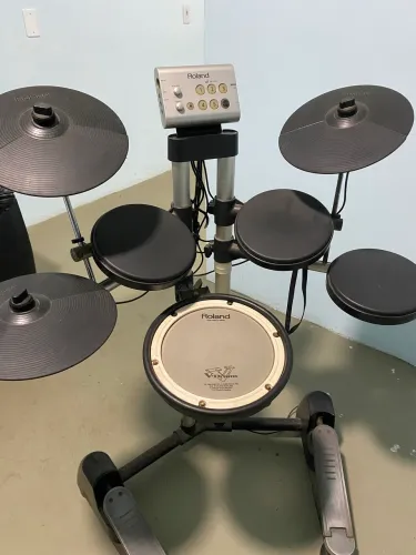bateria eletrônica Roland HD-1 V-Drums Lite