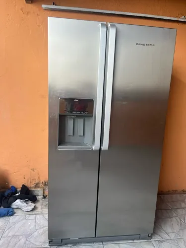 Geladeira/Refrigerador Midea Smart Sensor Frost Free Prata 570L MDRS761MYD461
