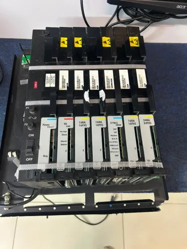 Central PABX Leucotron Ision IP 2000 Completa - Diversas Placas - Corporativa