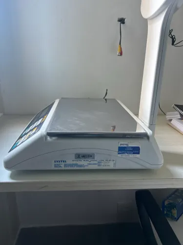 Balança comercial Systel Clipse 30 kg com torre