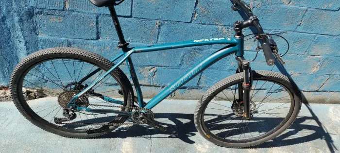 Bicicleta bike mtb Show 21 azul petróleo