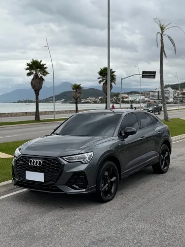 Audi Q3 SPB Perf. Black 2.0 TFSI Tipt. Quat. 2023