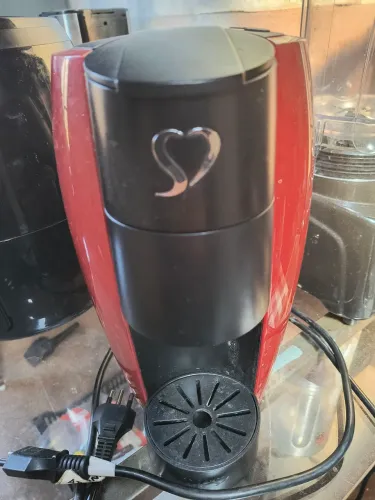 Cafeteira de cápsulas 3 corações 