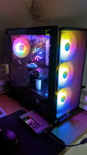 PC Gamer Ryzen 5500, 16GB, RX6650XT